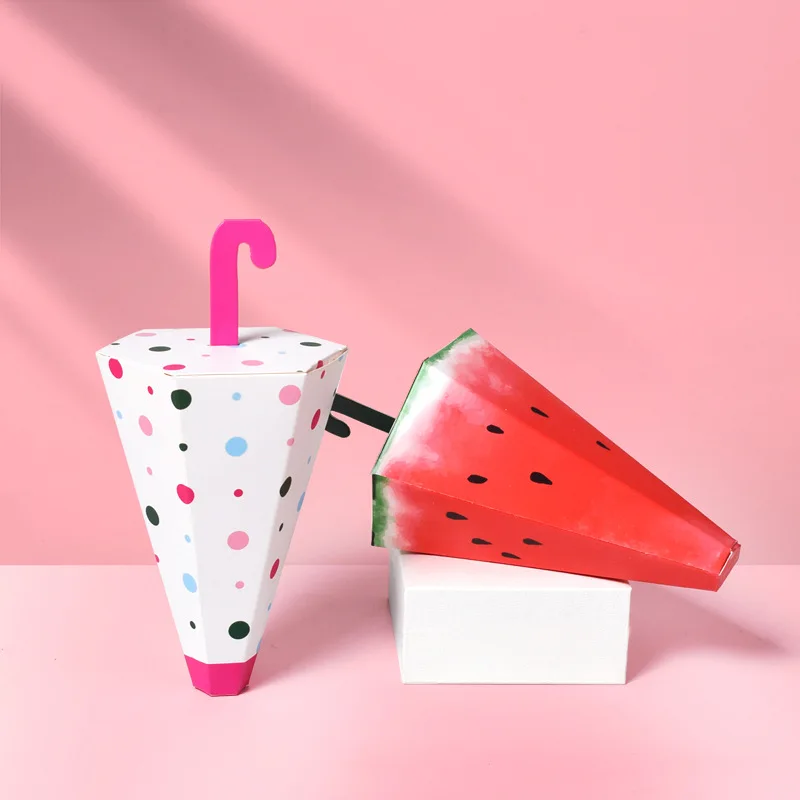 25pcs/pack Creative Umbrella Shape Paper Boxes Summer Watermelon Hawaii Party Candy Box Party Favors Packing Bag for Guests
25pcs/pack Creative Umbrella Shape Paper Boxes Summer Watermelon Hawaii Party Candy Box Party Favors Packing Bag for Guests