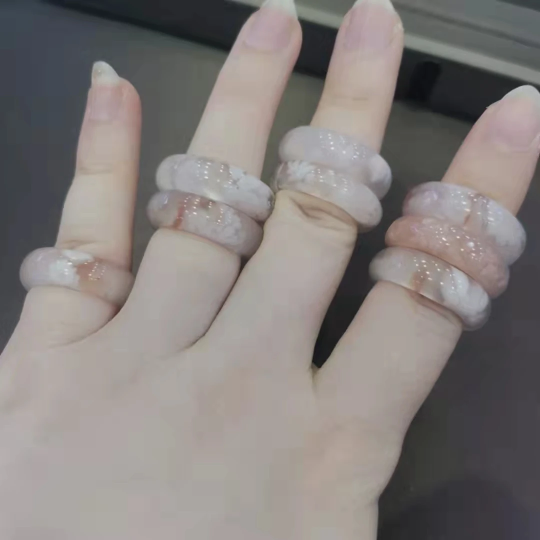 1pcs/lot17.3-17.6mm cherry blossom agate ring ring natural Jewelry Accessories Simple pendant Multi-purpose Pink beauty diy gem
1pcs/lot17.3-17.6mm cherry blossom agate ring ring natural Jewelry Accessories Simple pendant Multi-purpose Pink beauty diy gem