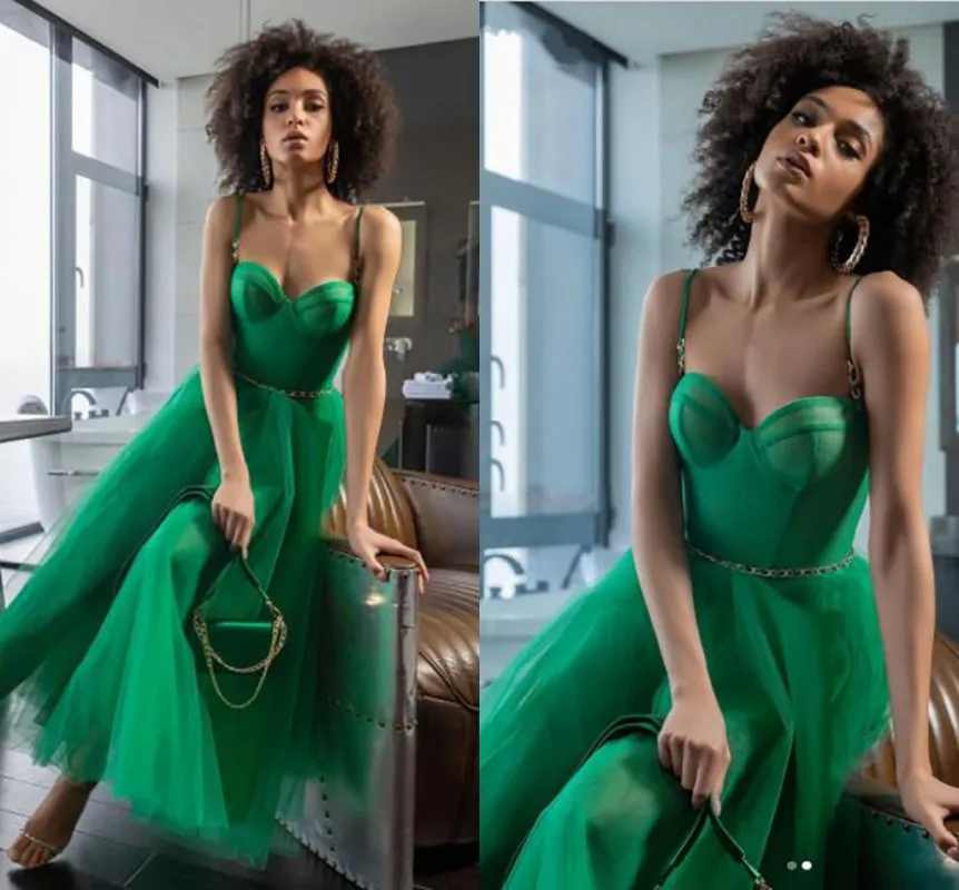 Green Short African Prom Evening Dress 2025 Straps Tulle Sweetheart Corset Celebrity Party Gowns Vestidos De Fiesta Largo
Green Short African Prom Evening Dress 2025 Straps Tulle Sweetheart Corset Celebrity Party Gowns Vestidos De Fiesta Largo