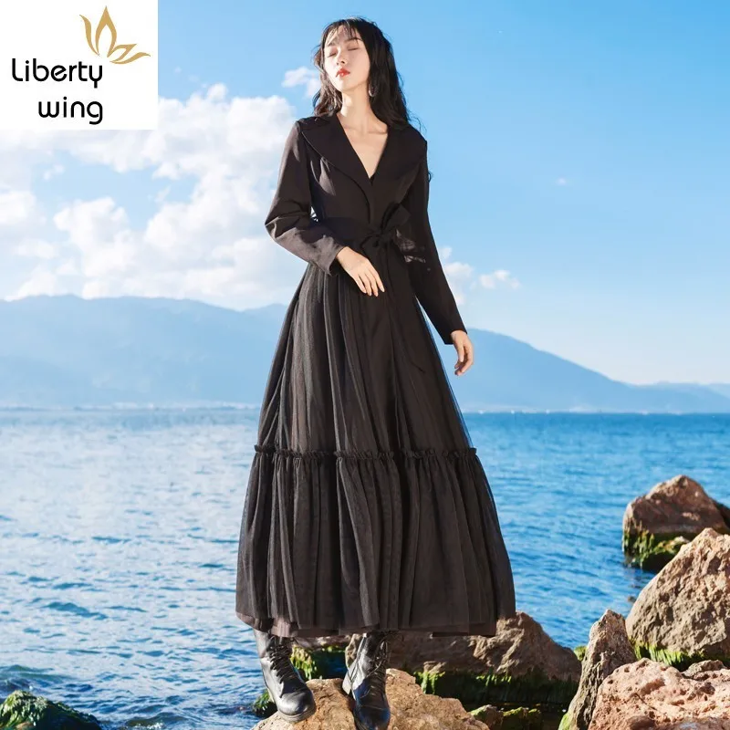 Designer New Autumn Winter Over The Knee Fashion Elegant Belt Mesh Patchwork Long Sleeve Lapel Female Trench Coats
Designer New Autumn Winter Over The Knee Fashion Elegant Belt Mesh Patchwork Long Sleeve Lapel Female Trench Coats