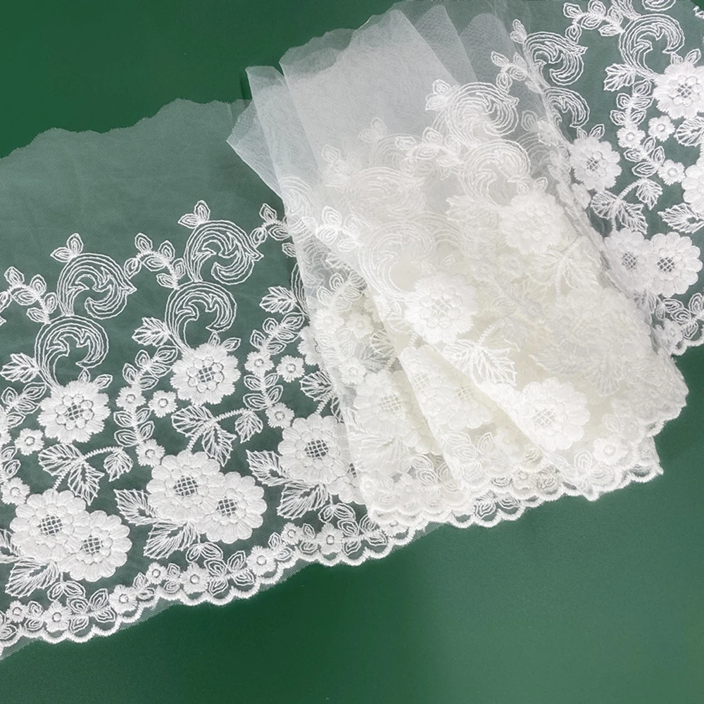 Cotton White Lace Fabric, Embroidered, Sewing, Trim Dress, DIY Garment, Curtains Accessories, 18cm, 19 Yards, 569
Cotton White Lace Fabric, Embroidered, Sewing, Trim Dress, DIY Garment, Curtains Accessories, 18cm, 19 Yards, 569