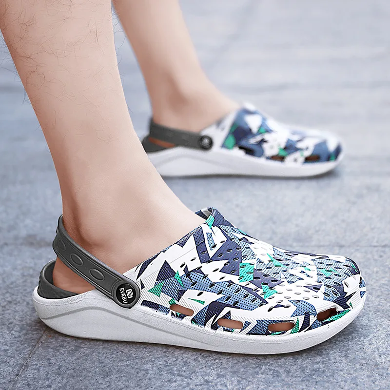 Men Jelly Sandals Men's Lightweight Sandals Garden Clogs Shoes Zapatos Hombre Summer Men Sandals Water Beach Men Clogs Slippers
Men Jelly Sandals Men's Lightweight Sandals Garden Clogs Shoes Zapatos Hombre Summer Men Sandals Water Beach Men Clogs Slippers