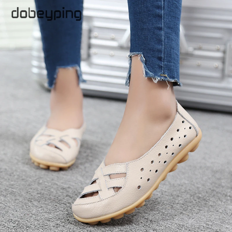 New Breathable Hollow Summer Women's Loafers Genuine Leather Woman Walking Flats Shoe Soft Ballet Female Shoes Large Size 35-44
New Breathable Hollow Summer Women's Loafers Genuine Leather Woman Walking Flats Shoe Soft Ballet Female Shoes Large Size 35-44