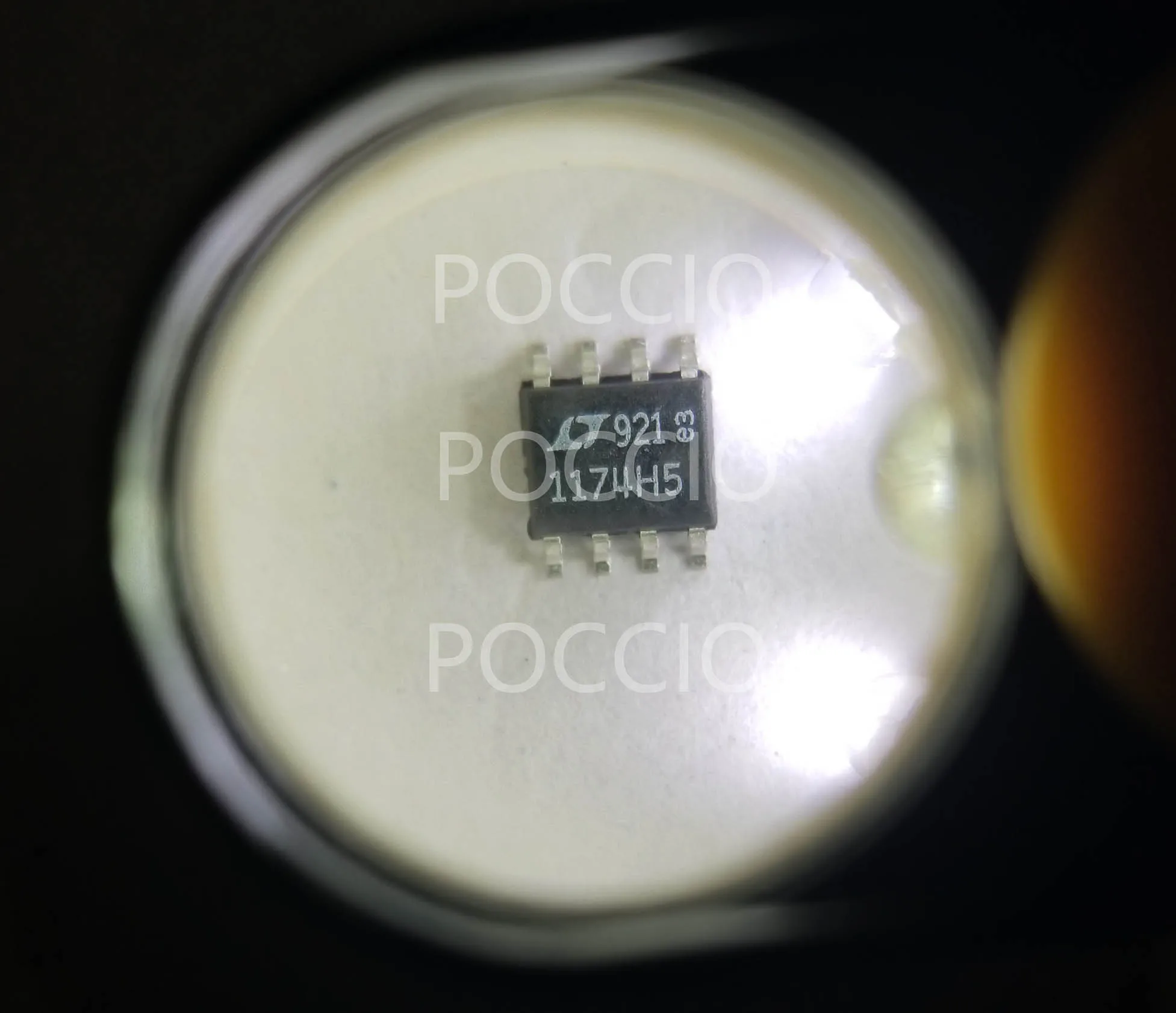 LTC1174CS8 LTC1174CS8-3.3 LTC1174HVCS8-5 LTC1174CS8-5 LTC1174-высокоэффективный понижающий и инвертирующий преобразователь постоянного/постоянного тока
LTC1174CS8 LTC1174CS8-3.3 LTC1174HVCS8-5 LTC1174CS8-5 LTC1174-высокоэффективный понижающий и инвертирующий преобразователь постоянного/постоянного тока