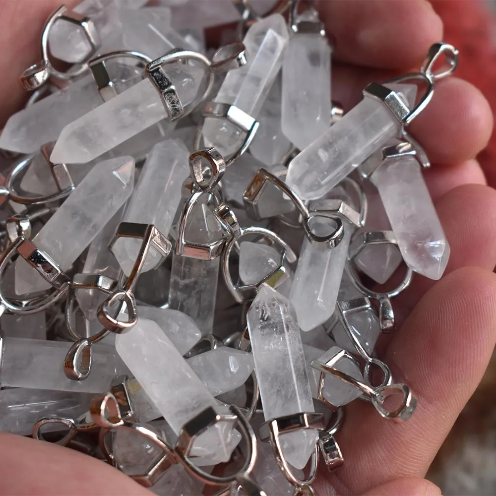 Wholesalee 50pcs/lot Fashion quality Natural Stone white crystal bullet shape charms point Chakra pendants for jewelry making
Wholesalee 50pcs/lot Fashion quality Natural Stone white crystal bullet shape charms point Chakra pendants for jewelry making