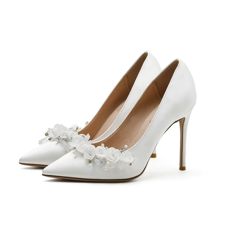 BaoYaFang 2022 New Arrival White Satin Bridal Wedding Shoes High heels Pointed Toe ladies party dress shoes woman High Pumps
BaoYaFang 2022 New Arrival White Satin Bridal Wedding Shoes High heels Pointed Toe ladies party dress shoes woman High Pumps