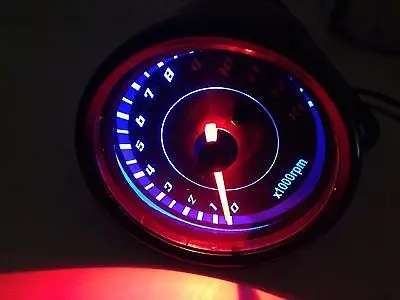 Светодиодный мотоциклетный Стандартный фотометр для Кафе Racer Old Shcool CB
Светодиодный мотоциклетный Стандартный фотометр для Кафе Racer Old Shcool CB