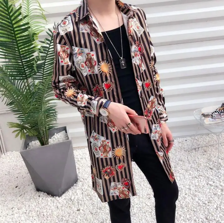 2020 Spring new Men Fashion shirt playing cards printed stripes clothes hair stylist male long sleeve flower shirts jacket
2020 Spring new Men Fashion shirt playing cards printed stripes clothes hair stylist male long sleeve flower shirts jacket