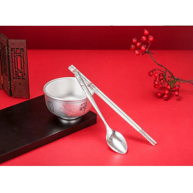 Silver bowl 999 sterling silver double insulation silver tableware snowflake silver chopsticks spoon set tableware gift home
Silver bowl 999 sterling silver double insulation silver tableware snowflake silver chopsticks spoon set tableware gift home