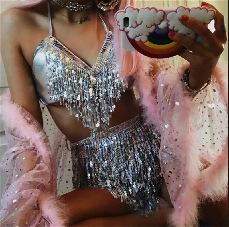 Woman's Belly Dance Tassel Bra Skirt 2 Pieces Set Suit Nightclub European American New Sequin Clothing Suit 9 Colors LBZ1009
Woman's Belly Dance Tassel Bra Skirt 2 Pieces Set Suit Nightclub European American New Sequin Clothing Suit 9 Colors LBZ1009