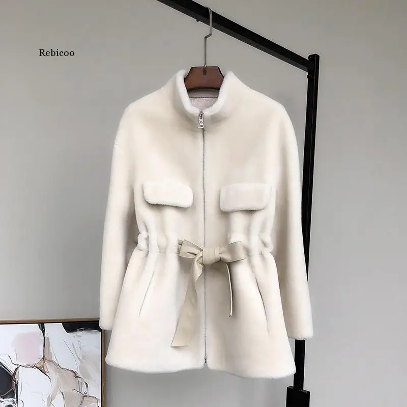 Zip up ladies teddy bear jacket long sleeve sashes Winter teddy coat women faux shearling jacket 2020 women fashion
Zip up ladies teddy bear jacket long sleeve sashes Winter teddy coat women faux shearling jacket 2020 women fashion