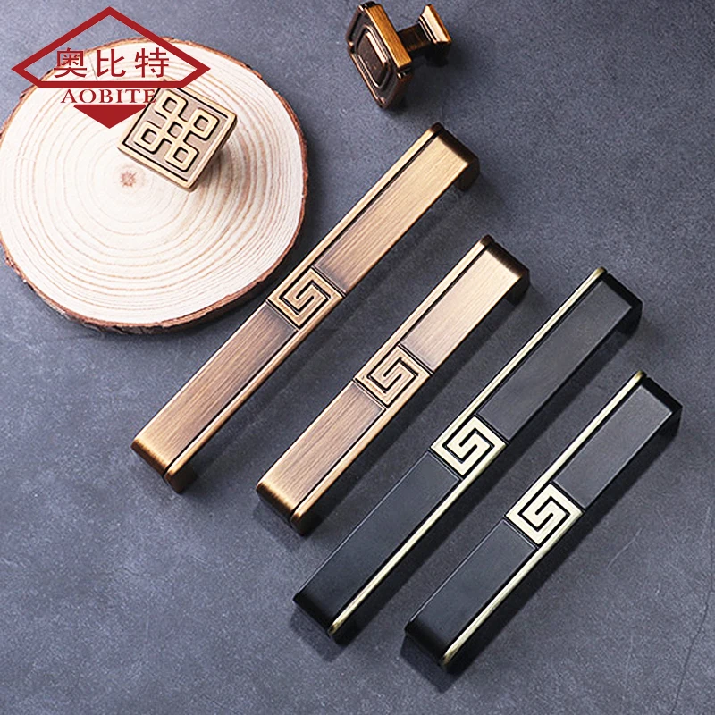 AOBT Vintage Antique Bronze Kitchen Cabinet Storage Handles Closet Drawer Black Wardrobe Door Cabinet Knobs Furniture Handle
AOBT Vintage Antique Bronze Kitchen Cabinet Storage Handles Closet Drawer Black Wardrobe Door Cabinet Knobs Furniture Handle