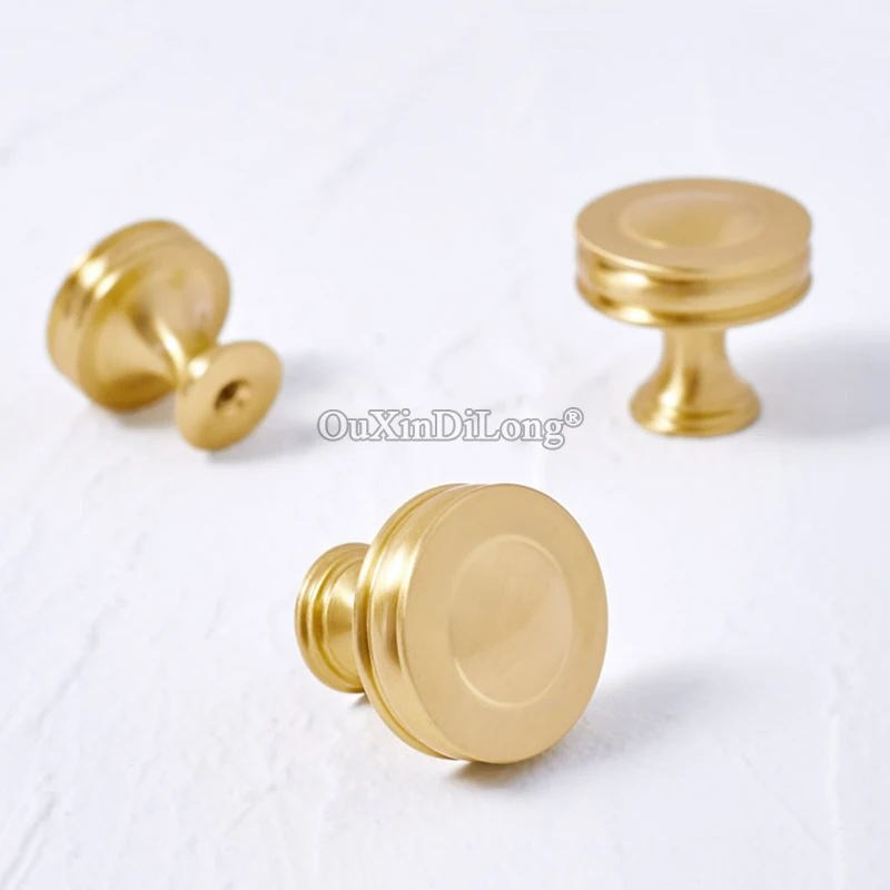 New 10PCS Solid Brass European Furniture Pulls Handles Drawer Knobs Wardrobe Cupboard Kitchen TV Wine Cabinet Pulls Knobs
New 10PCS Solid Brass European Furniture Pulls Handles Drawer Knobs Wardrobe Cupboard Kitchen TV Wine Cabinet Pulls Knobs