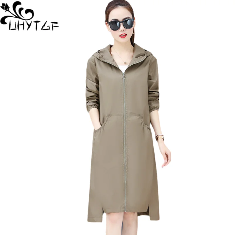 UHYTGF Spring Autumn Trench Coat Korean Female Sun Protection Clothing Long Sleeve Hooded Thin Outerwear Loose Big Size Tops156
UHYTGF Spring Autumn Trench Coat Korean Female Sun Protection Clothing Long Sleeve Hooded Thin Outerwear Loose Big Size Tops156