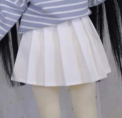 BJD doll dress is suitable for 1/4 size MSD Preppy style high waist A word slimming white pleated skirt doll accessories
BJD doll dress is suitable for 1/4 size MSD Preppy style high waist A word slimming white pleated skirt doll accessories