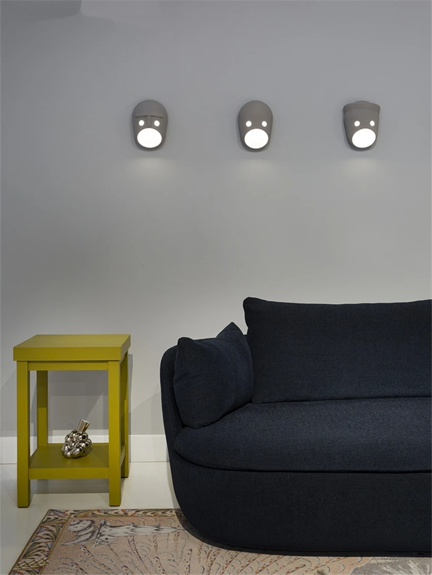 Postmodern Resin Mask Wall Lamps Living Room Background Wall Bedroom Aisle Lamps Corridor Exhibition LED Expression Wall Lights
Postmodern Resin Mask Wall Lamps Living Room Background Wall Bedroom Aisle Lamps Corridor Exhibition LED Expression Wall Lights