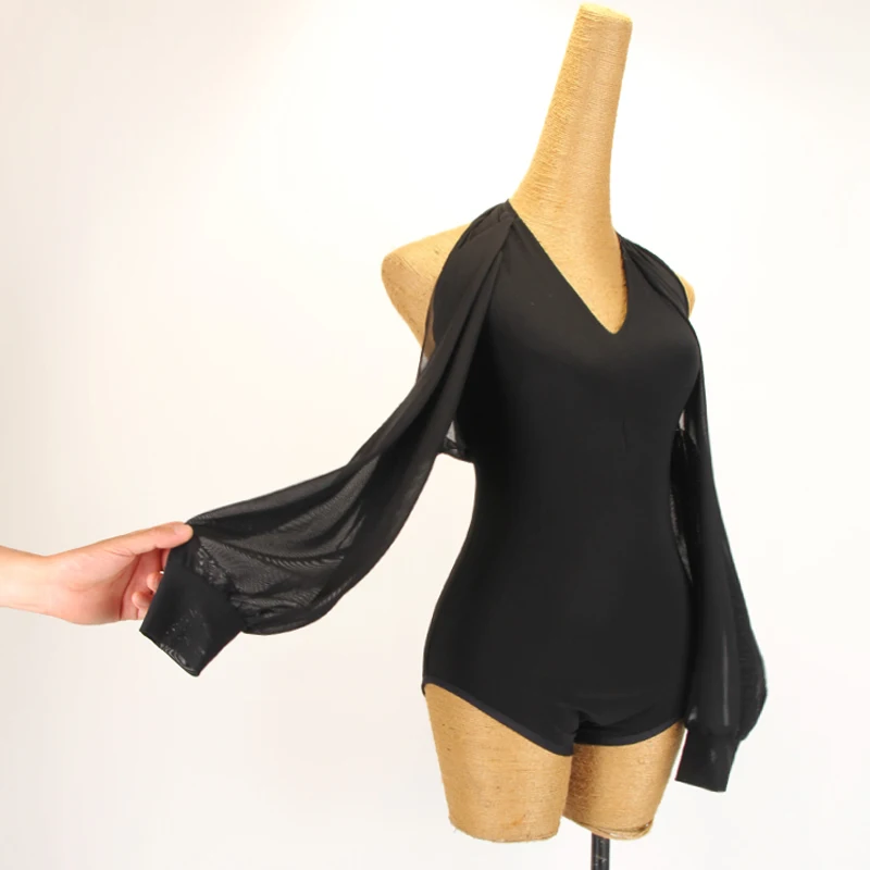 Women's Latin Dance Tops Halter Neck Backless Sexy Bodysuit With Bra Adult Ballroom Dance Clothes Latin Practice Shirts DNV14969
Women's Latin Dance Tops Halter Neck Backless Sexy Bodysuit With Bra Adult Ballroom Dance Clothes Latin Practice Shirts DNV14969