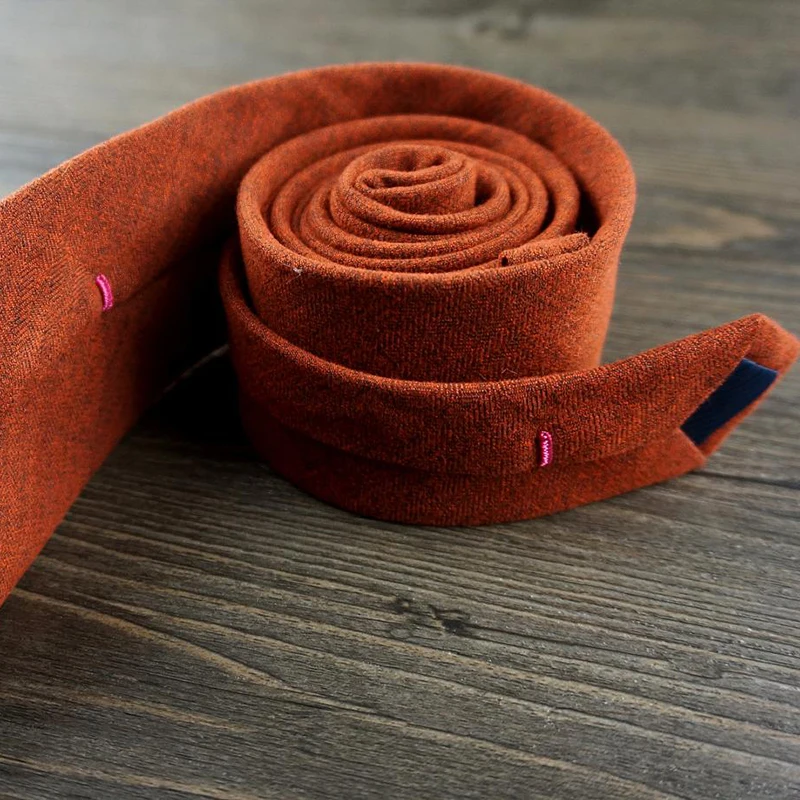 2020 Brands New Wool Ties for Men 6CM Slim Necktie Wedding Corbatas Wool Gravata Fashion Casual Neck Tie Great For Party
2020 Brands New Wool Ties for Men 6CM Slim Necktie Wedding Corbatas Wool Gravata Fashion Casual Neck Tie Great For Party