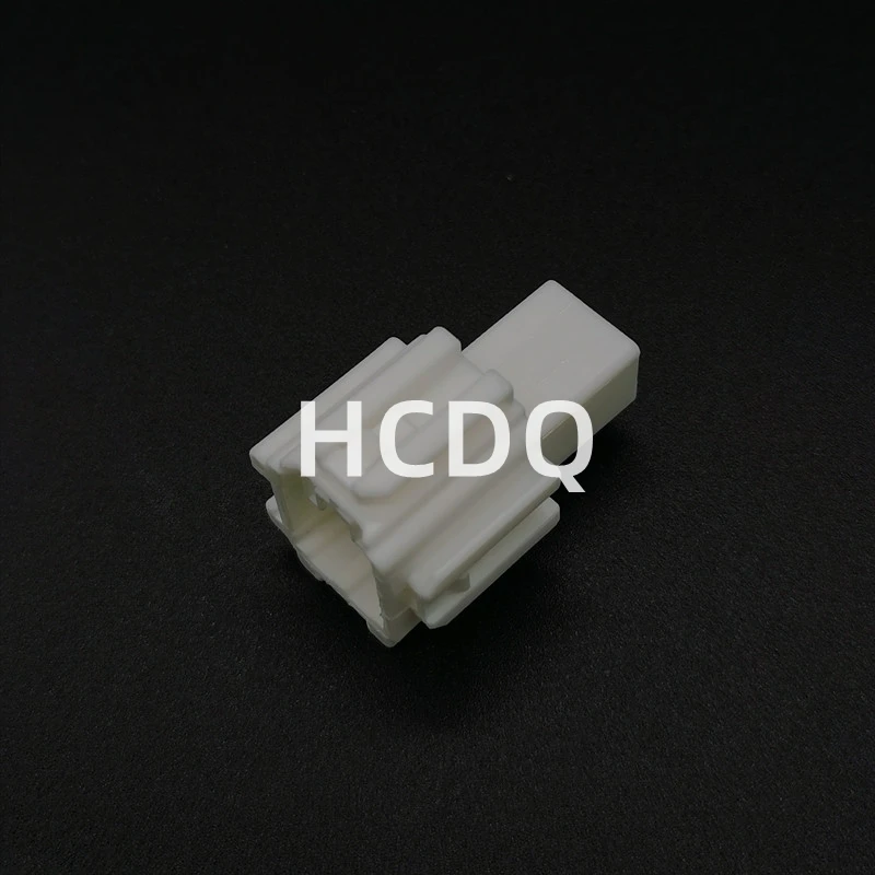 10 PCS Supply 7186-8846 original and genuine automobile harness connector Housing parts
10 PCS Supply 7186-8846 original and genuine automobile harness connector Housing parts