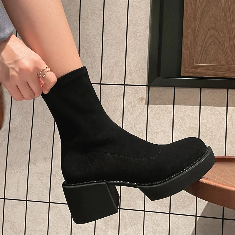 2021 Autumn Winter Thick Heel Stretch Boots Platform Short Boots Women's Martin Boots Chelsea Boots Black Shoes Fashion Woman
2021 Autumn Winter Thick Heel Stretch Boots Platform Short Boots Women's Martin Boots Chelsea Boots Black Shoes Fashion Woman