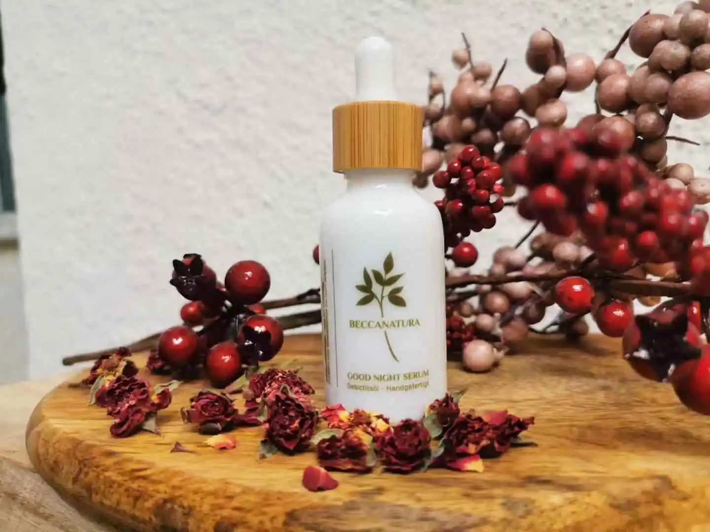 Wholesale Porcelain Dropper Bottles Essential Oil Bottles Skin Care Toner With Bamboo Lid Cosmetic Packaging Bottles
Wholesale Porcelain Dropper Bottles Essential Oil Bottles Skin Care Toner With Bamboo Lid Cosmetic Packaging Bottles