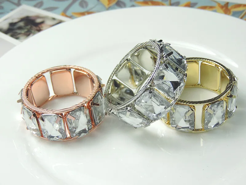 10pcs Rhinestone Napkin Ring Napkin Buckle Special Napkin Ring for Wedding Model House
10pcs Rhinestone Napkin Ring Napkin Buckle Special Napkin Ring for Wedding Model House