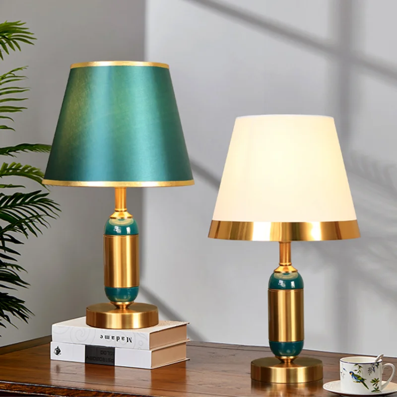 Post-modern Luxury Bronze Table Lamp Luxury Bedroom Bedside Desk Lamp Living Room Study Stand Lighting Fixtures Home Art Decor
Post-modern Luxury Bronze Table Lamp Luxury Bedroom Bedside Desk Lamp Living Room Study Stand Lighting Fixtures Home Art Decor