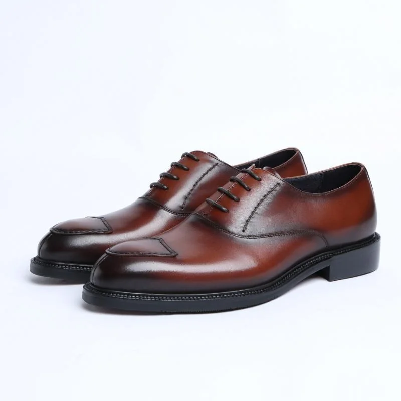 England Trendy Mnes Genuine Leather Business Dress Shoes Men Oxfords Wedding Shoes High Quality Office Work Shoes Size 38-44
England Trendy Mnes Genuine Leather Business Dress Shoes Men Oxfords Wedding Shoes High Quality Office Work Shoes Size 38-44