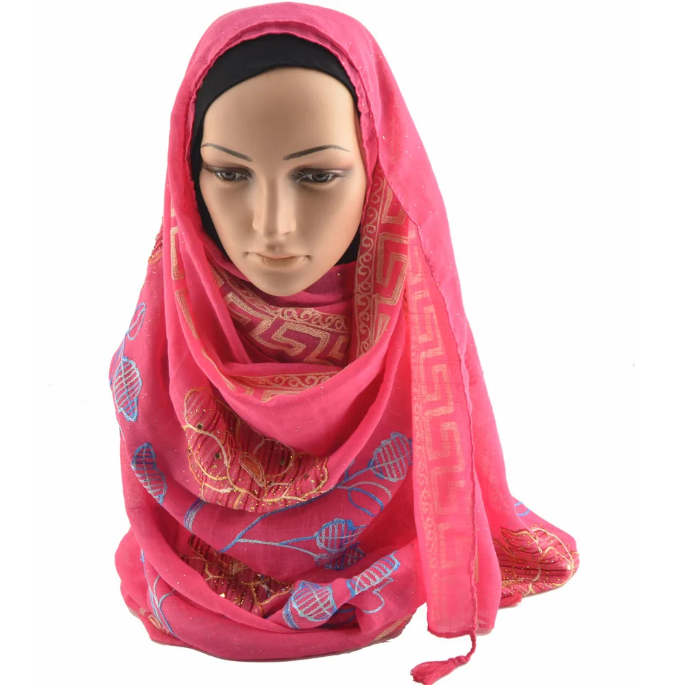 Winter Muslim Women Sjaals,Cotton Floral Embroidery Tassel Scarf Hijab With Rhinestones,Glitter Oversize Head Scarves Wrap Shawl
Winter Muslim Women Sjaals,Cotton Floral Embroidery Tassel Scarf Hijab With Rhinestones,Glitter Oversize Head Scarves Wrap Shawl