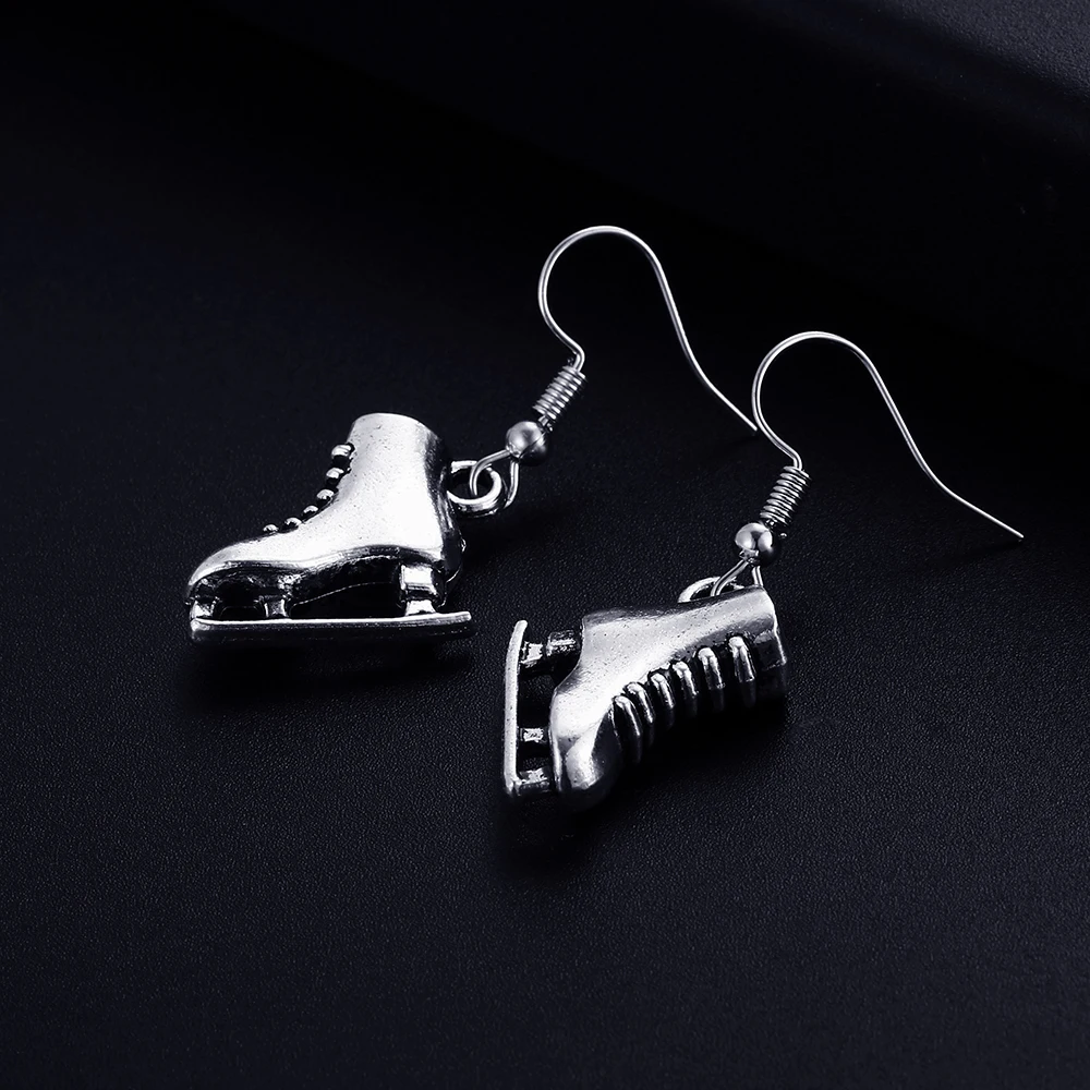 Trendy Vintage Skating shoes Shape Dangle Earrings for Women Girl Retro Drop Earrings Cute Small Object Earring Jewelry Bijoux
Trendy Vintage Skating shoes Shape Dangle Earrings for Women Girl Retro Drop Earrings Cute Small Object Earring Jewelry Bijoux