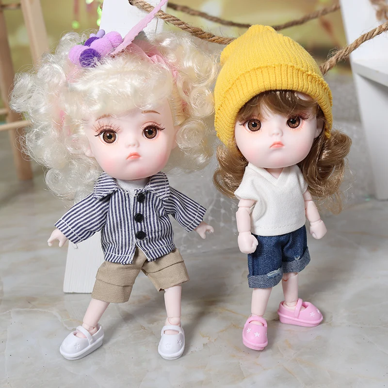 Middie Blythe Doll Casual Striped Shirt & Shorts Set 1 Middie Blythe Doll Casual Striped Shirt & Shorts Set 1