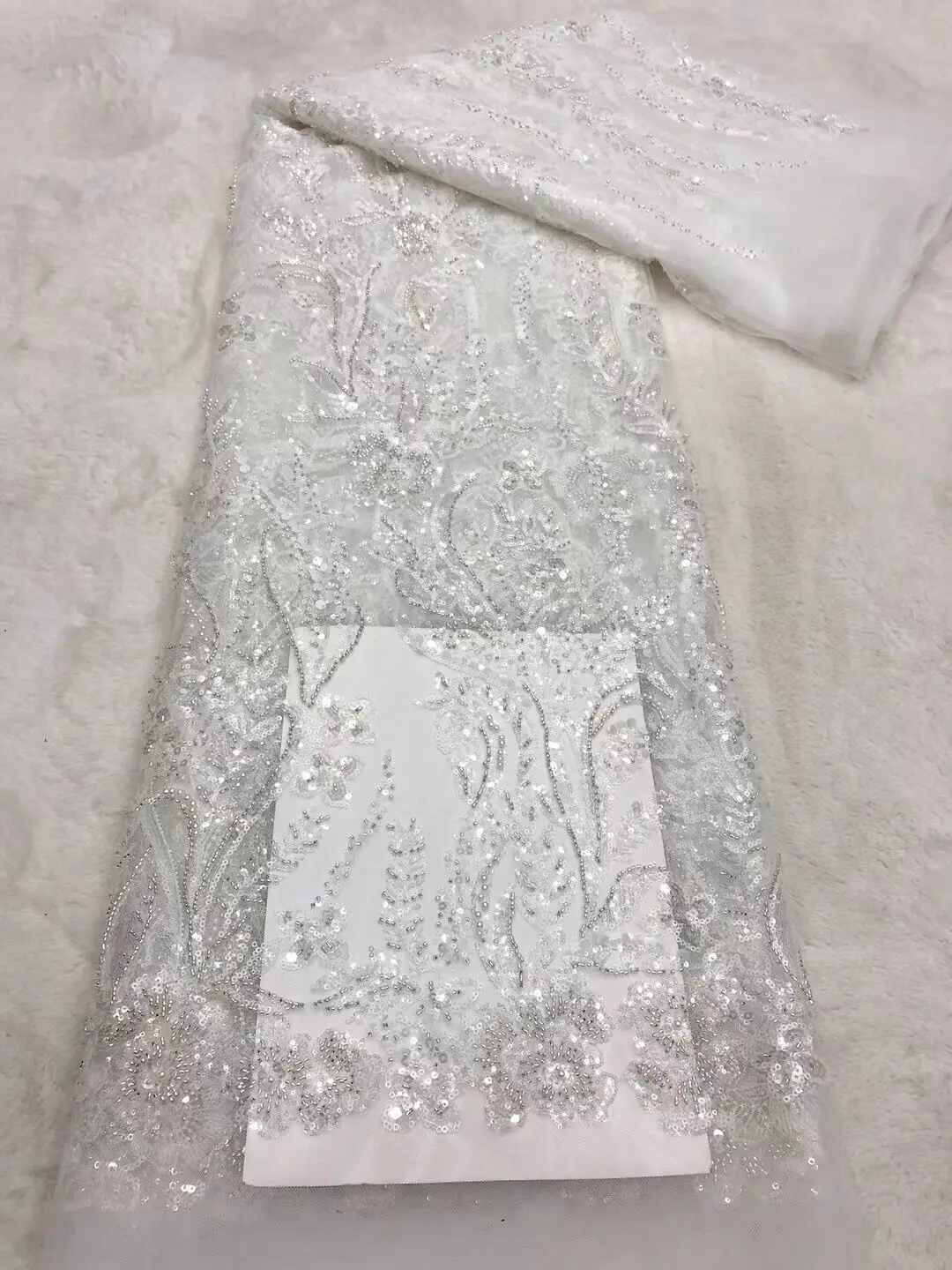 African Lace Fabric Sequins and beads High Quality African Tulle Lace Fabrics Sewing J-8286810 French Lace Fabric For Dress
African Lace Fabric Sequins and beads High Quality African Tulle Lace Fabrics Sewing J-8286810 French Lace Fabric For Dress