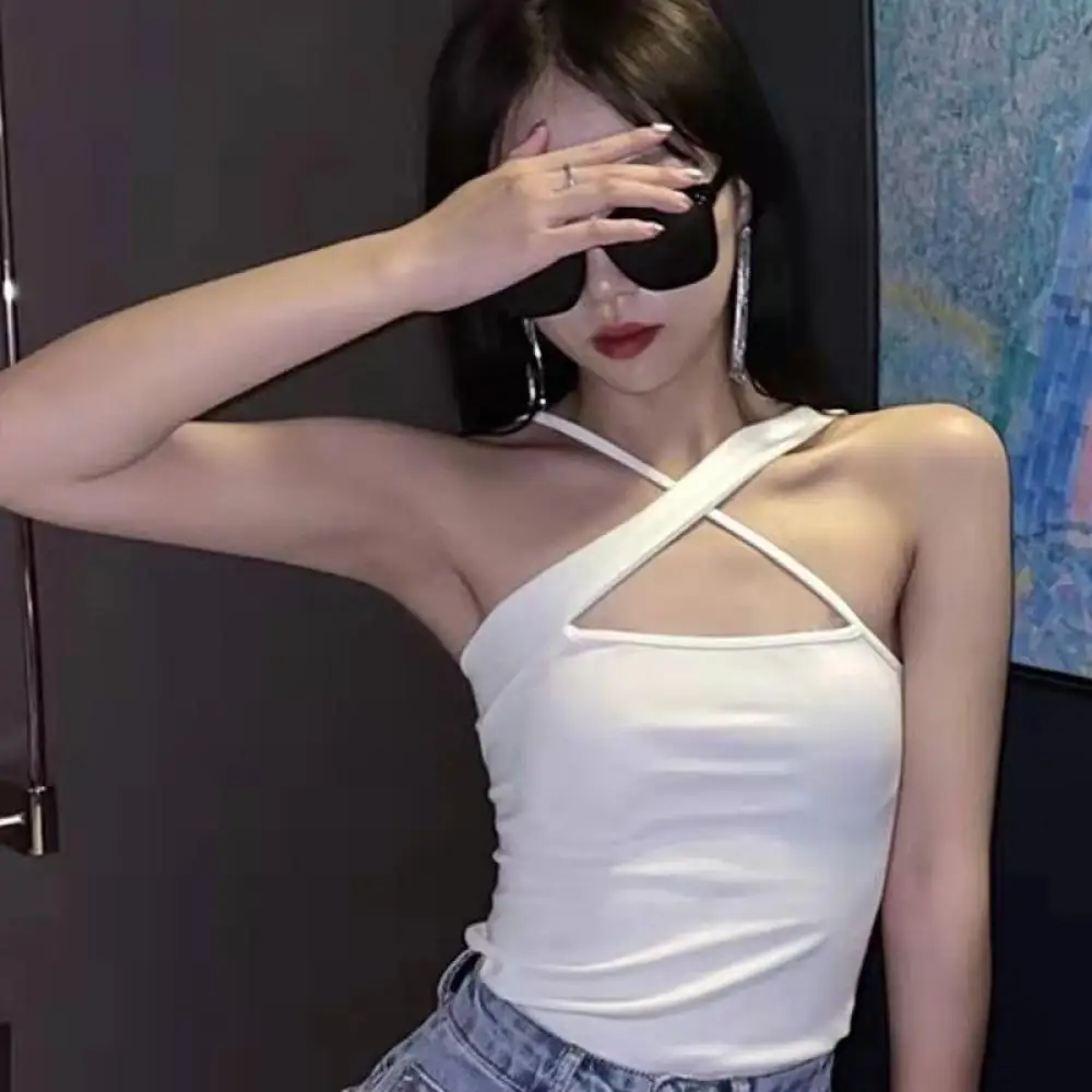 Crop Top 2021 New Net Red American Back Camisole Cotton Irregular Belt Chest Pad Camisole Women Fairy Grunge Woman Cloth Sexy
Crop Top 2021 New Net Red American Back Camisole Cotton Irregular Belt Chest Pad Camisole Women Fairy Grunge Woman Cloth Sexy