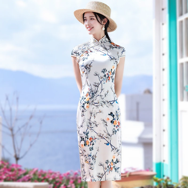 Sheng Coco Elegant Oriental Dresses Modern Chinese Cheongsam Qipao Women Flowers Bird White Party Chinese Dress
Sheng Coco Elegant Oriental Dresses Modern Chinese Cheongsam Qipao Women Flowers Bird White Party Chinese Dress