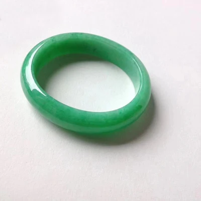 zheru jewelry natural Burmese jadeite 54-64mm light green bracelet elegant princess jewelry send mother to girlfriend
zheru jewelry natural Burmese jadeite 54-64mm light green bracelet elegant princess jewelry send mother to girlfriend