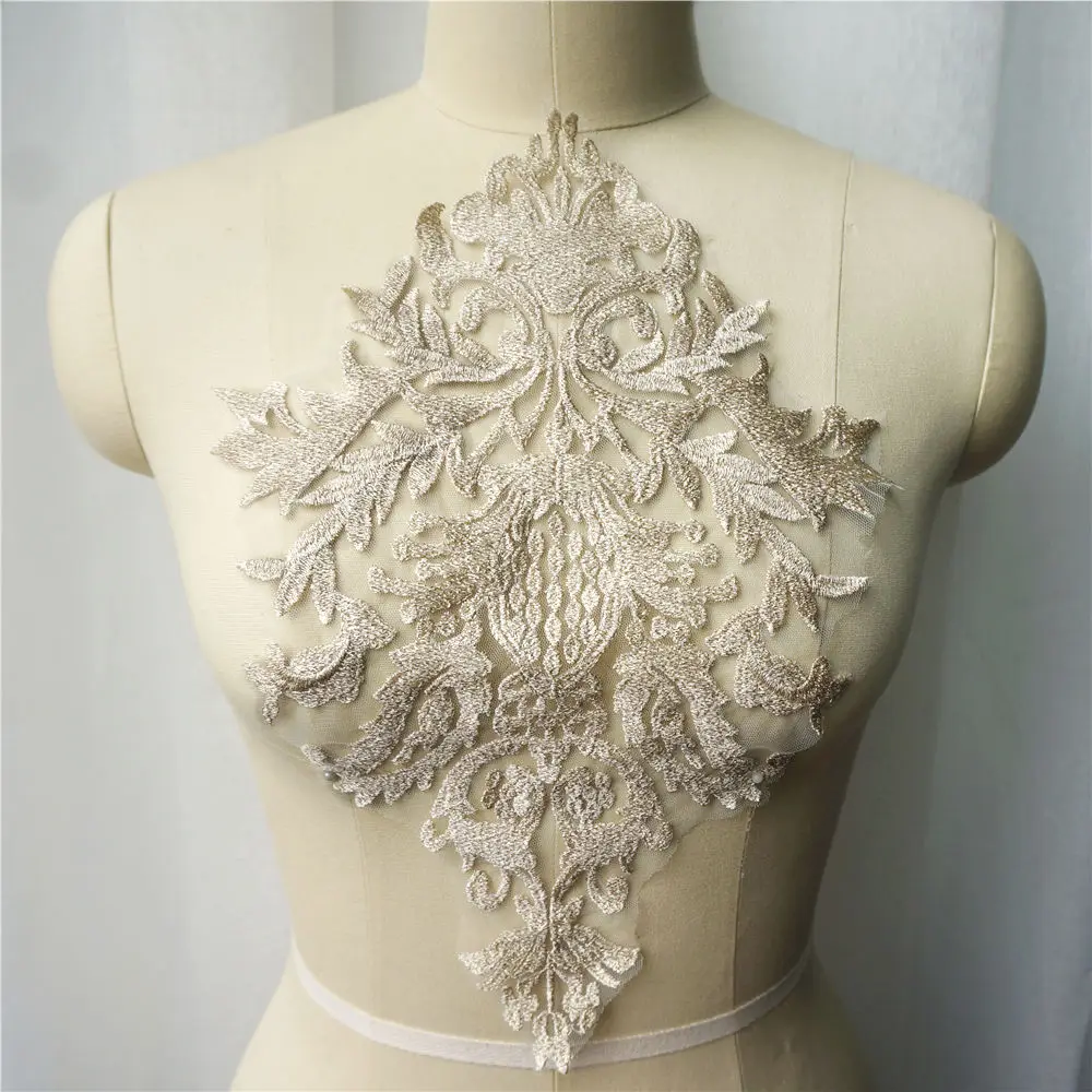 Gold Thread Lace Fabric Flora Embroidered Wedding Gown Appliques Baroque Collar Sew Patch For Dress DIY Decoration
Gold Thread Lace Fabric Flora Embroidered Wedding Gown Appliques Baroque Collar Sew Patch For Dress DIY Decoration