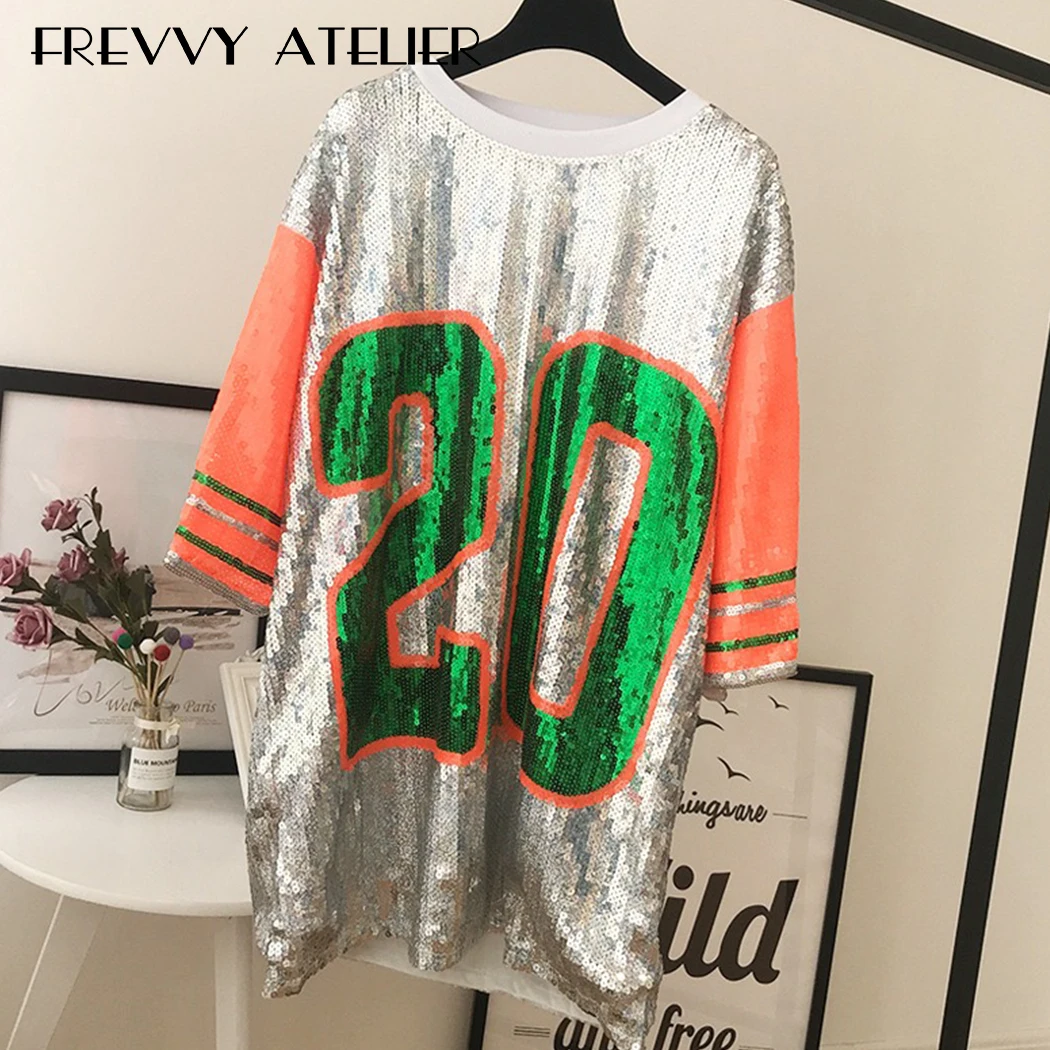 2019 Digital patter sequins Number 20 oversize loose dress Women party luxury star hip pop style dress camis from FREVVY
2019 Digital patter sequins Number 20 oversize loose dress Women party luxury star hip pop style dress camis from FREVVY