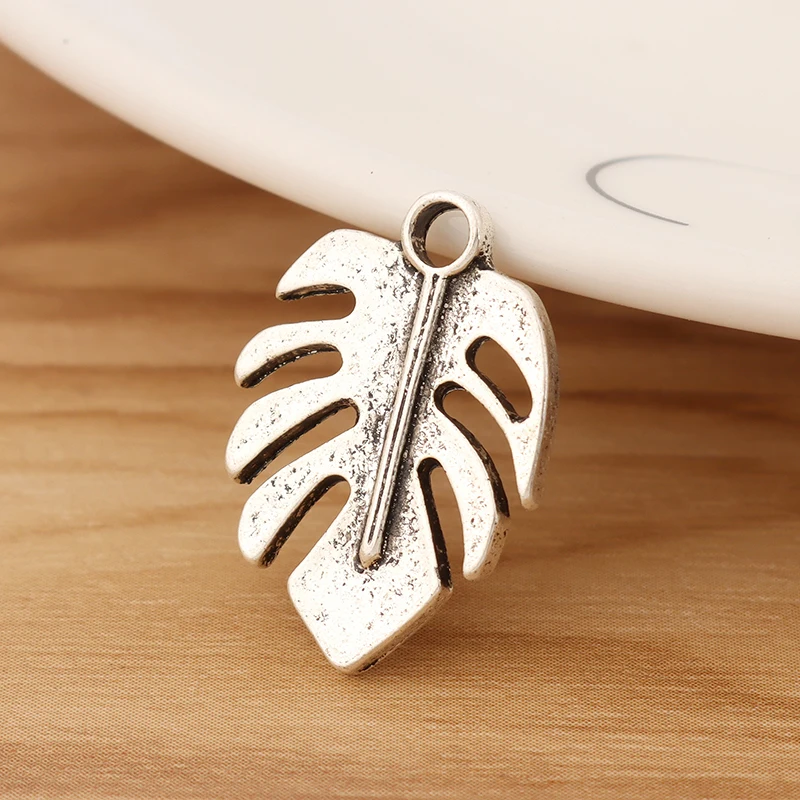 20 Pieces Tibetan Silver Tropical Palm Leaf Charms Pendants for DIY Necklace Bracelet Jewelry Making Finding Accessories 23x16mm
20 Pieces Tibetan Silver Tropical Palm Leaf Charms Pendants for DIY Necklace Bracelet Jewelry Making Finding Accessories 23x16mm