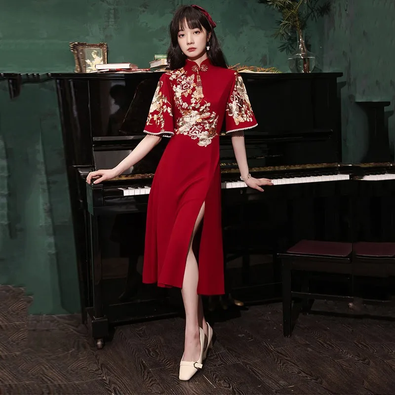 Exquisite Tassel Beaded Lady Dress Vintage Button Mandarin Collar Vestidos Embroidery Floral A-Line Butterfly Sleeve Dresses
Exquisite Tassel Beaded Lady Dress Vintage Button Mandarin Collar Vestidos Embroidery Floral A-Line Butterfly Sleeve Dresses
