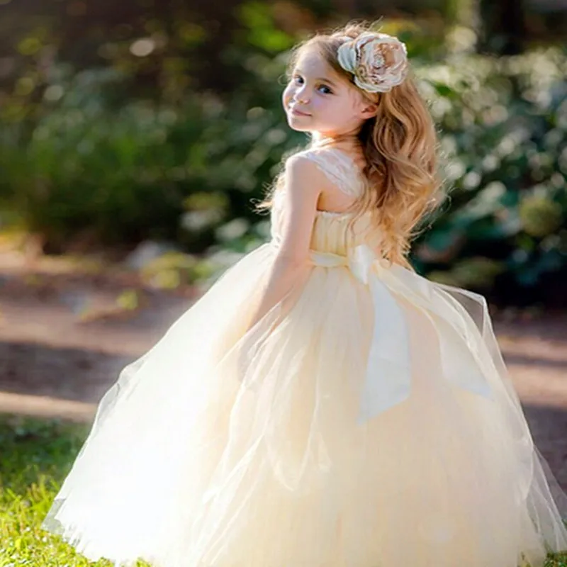 New White Lace Flower Girl Dresses For Wedding One Sleeve Kids Pageant First Communion Gown
New White Lace Flower Girl Dresses For Wedding One Sleeve Kids Pageant First Communion Gown