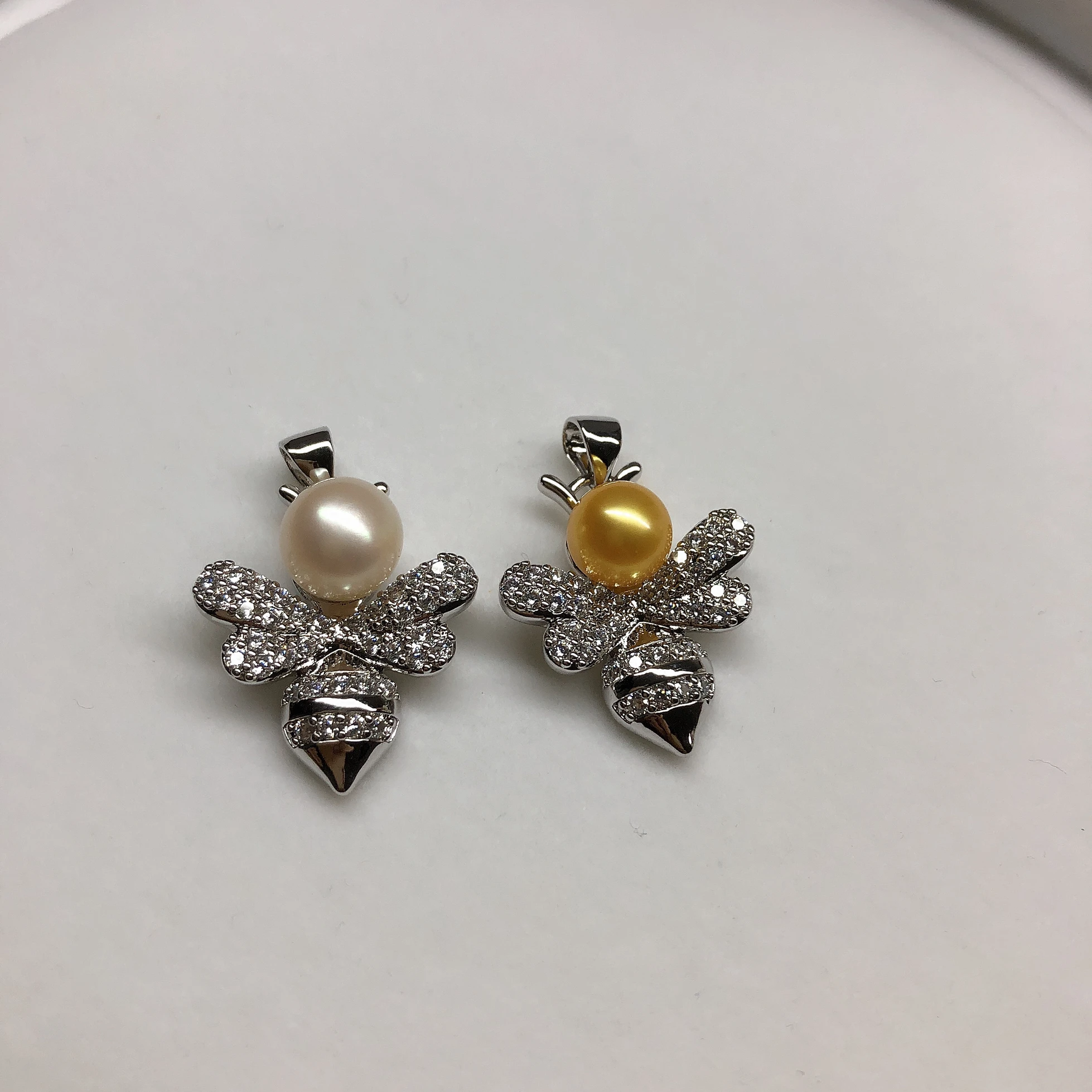 Circle Design Pendant Base Mountings Findings Jewelry Settings Parts for Female Women Pearls Beads Crystal Agate Coral Jade
Circle Design Pendant Base Mountings Findings Jewelry Settings Parts for Female Women Pearls Beads Crystal Agate Coral Jade