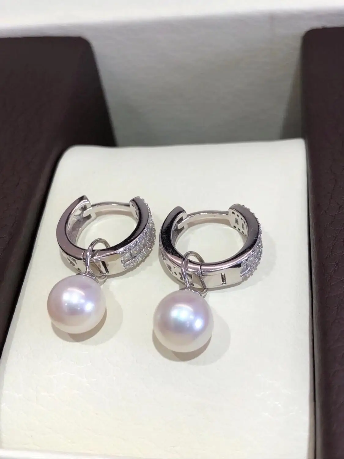 DIY Mounts 925 Sterling Silver Earrings Findings Settings Base Mountings Parts for Coral Pearls Agate Crystal Stones Jade
DIY Mounts 925 Sterling Silver Earrings Findings Settings Base Mountings Parts for Coral Pearls Agate Crystal Stones Jade