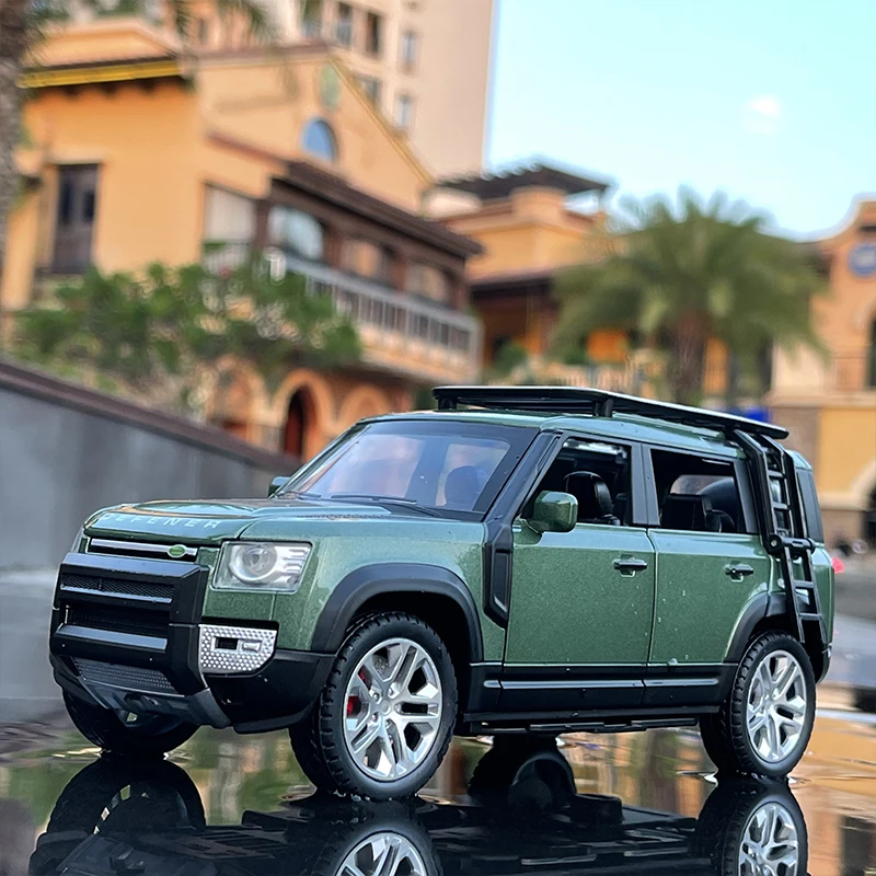 1:24 Defender 110 SUV Toy Alloy Car Diecasts & Toy Vehicles Metal Car Model Simulation Collection Toys For Kids Gifts
1:24 Defender 110 SUV Toy Alloy Car Diecasts & Toy Vehicles Metal Car Model Simulation Collection Toys For Kids Gifts