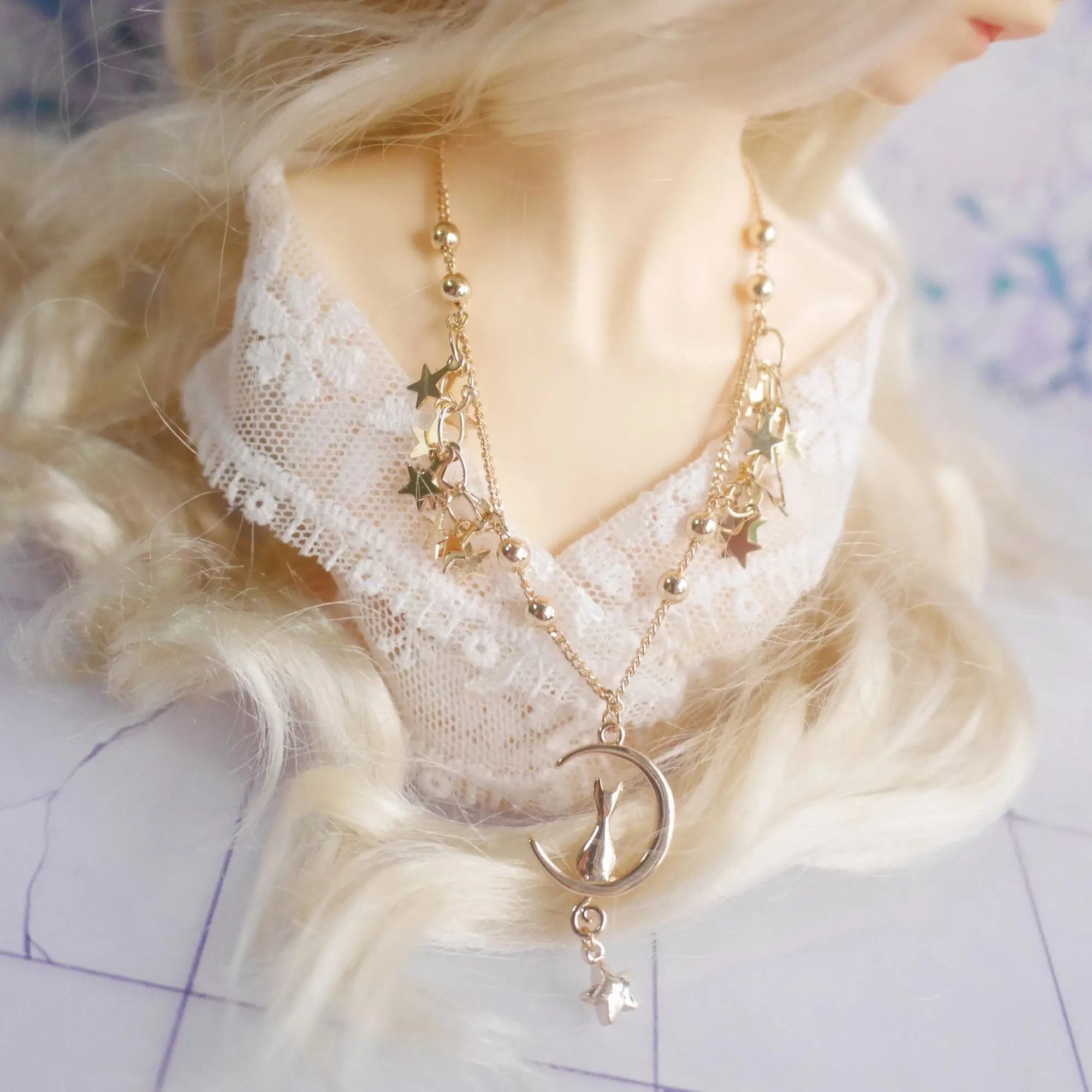 New BJD Doll jewelry Accessories 1/3 1/4 long star Mid-moon Cat Necklace Sweater chain Necklace DD SD doll accessories
New BJD Doll jewelry Accessories 1/3 1/4 long star Mid-moon Cat Necklace Sweater chain Necklace DD SD doll accessories