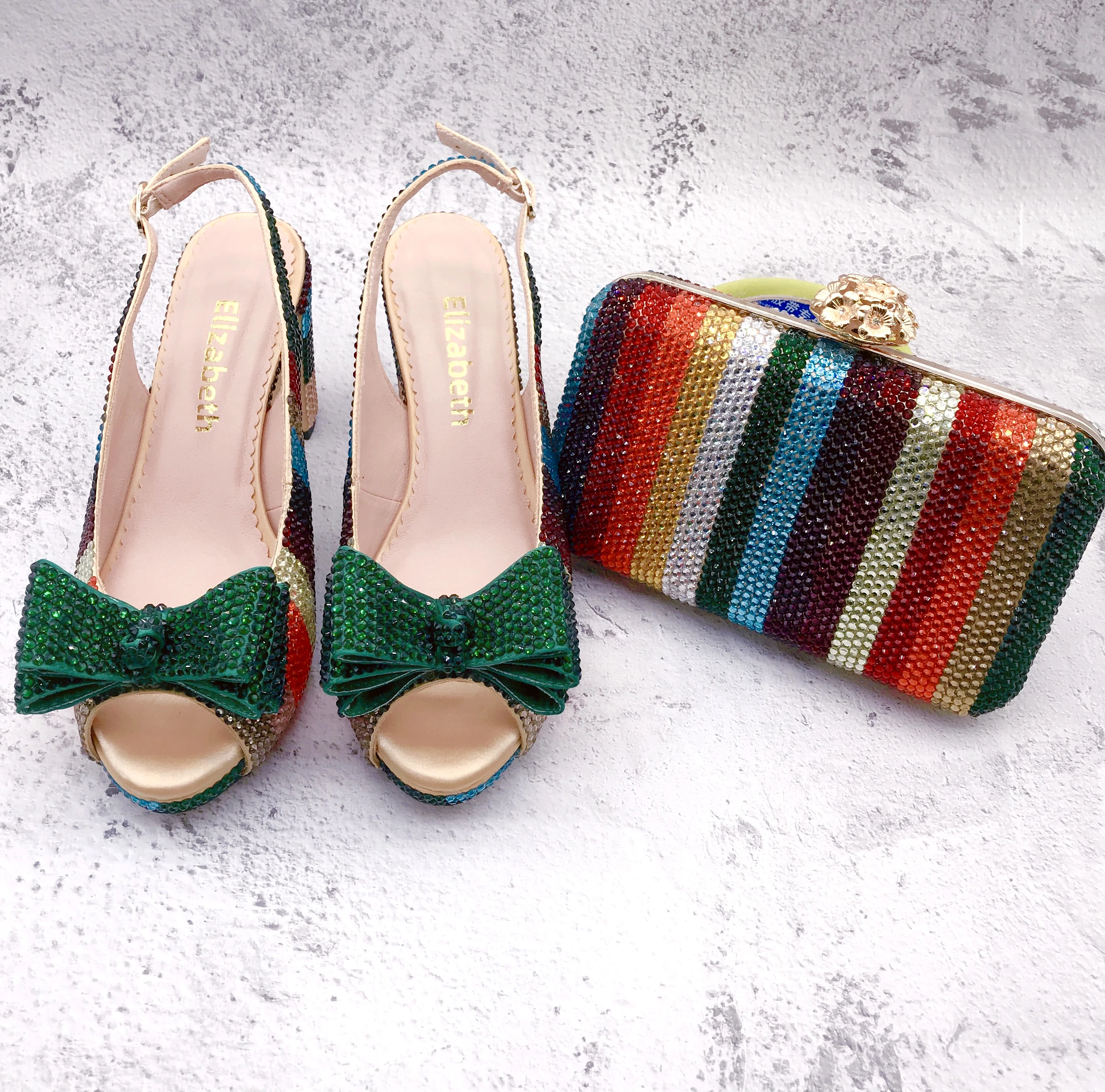 BS1130 Custom Handmade Multicolor Crystal Bow Shoes with Matching Bags Set Slingbacks Block Heel Women Bridal wedding Shoes
BS1130 Custom Handmade Multicolor Crystal Bow Shoes with Matching Bags Set Slingbacks Block Heel Women Bridal wedding Shoes