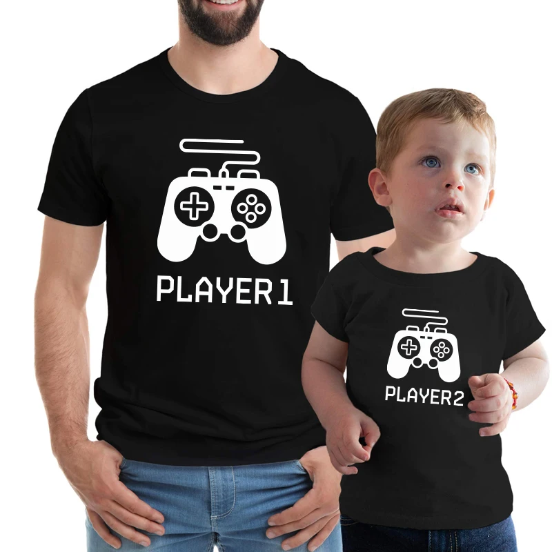 Player 1 Player 2 Family Matching T Shirt Father Son Look Daughter Dad T Shirt Tops Short Sleeve T-Shirt For Daddy Baby Clothes
Player 1 Player 2 Family Matching T Shirt Father Son Look Daughter Dad T Shirt Tops Short Sleeve T-Shirt For Daddy Baby Clothes