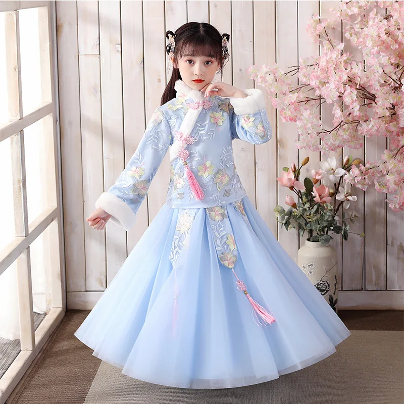 Girls Autumn Winter New Ancient Hanfu Fairy Sweet Lovely Chinese Style Princess Dress Party Evening Performance Qipao Vestido
Girls Autumn Winter New Ancient Hanfu Fairy Sweet Lovely Chinese Style Princess Dress Party Evening Performance Qipao Vestido
