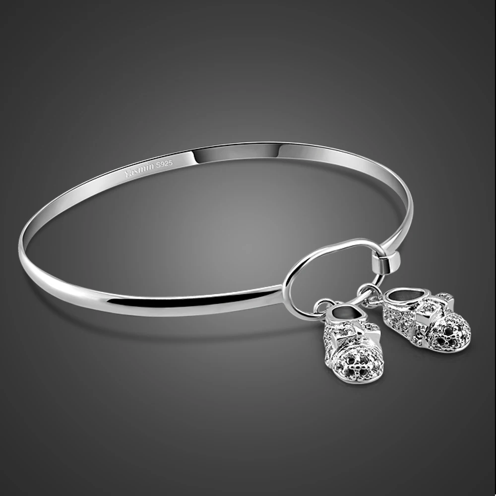 Temperament 925 Sterling Silver Cute Shoe Pendant Simple Open Bracelet For Women & Girl Punk Beach Bangle Jewelry Gift
Temperament 925 Sterling Silver Cute Shoe Pendant Simple Open Bracelet For Women & Girl Punk Beach Bangle Jewelry Gift