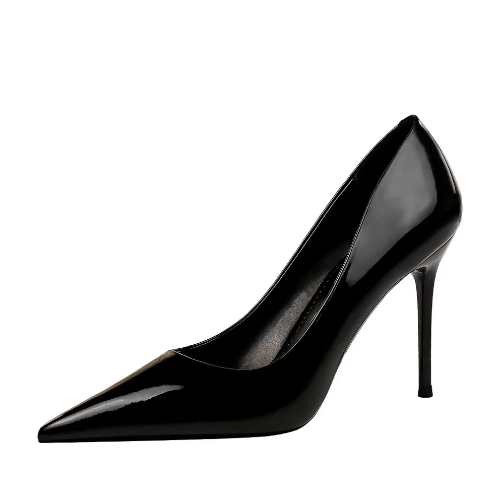 Women Pumps Brand High Heels Black Patent Leather Pointed Toe Sexy Stiletto Shoes Woman Ladies Plus Big Size 11 12
Women Pumps Brand High Heels Black Patent Leather Pointed Toe Sexy Stiletto Shoes Woman Ladies Plus Big Size 11 12