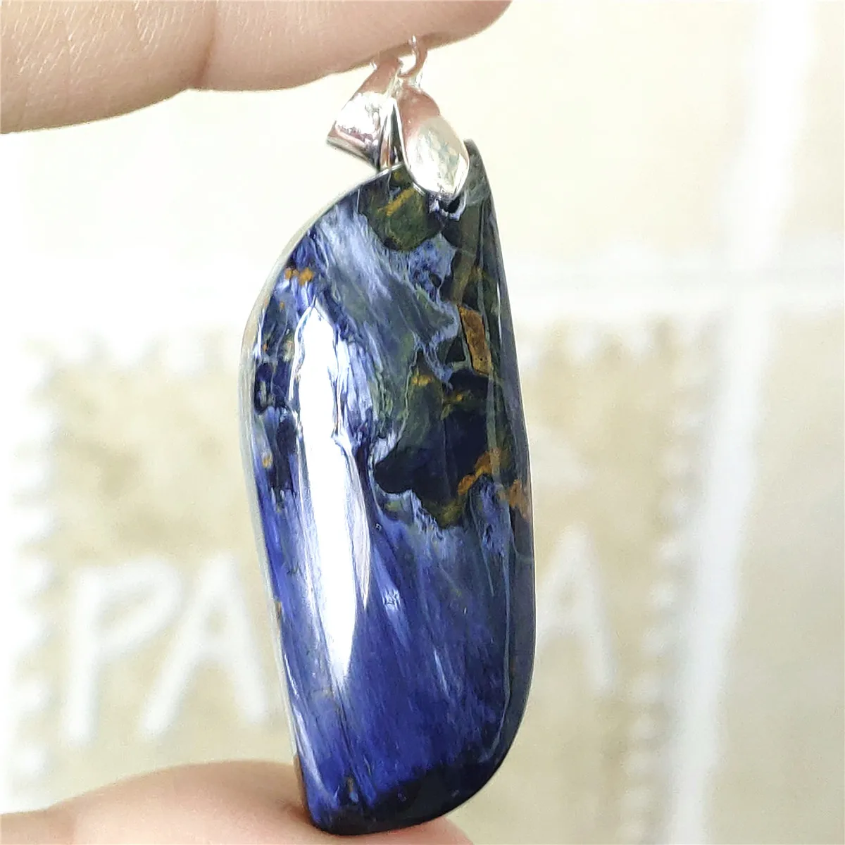 Natural Blue Pietersite Chatoyant Namibia Pendant 40x16x10mm Women Men Cat Eye Fashion Jewelry AAAAAA
Natural Blue Pietersite Chatoyant Namibia Pendant 40x16x10mm Women Men Cat Eye Fashion Jewelry AAAAAA